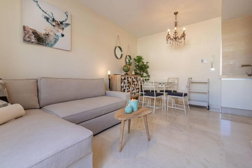 Lumbreras Deluxe Suite By Valcambre Seville Exterior photo